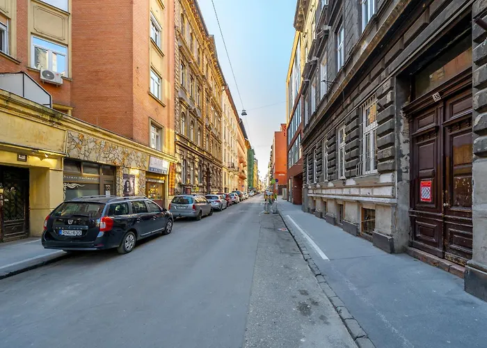 D38 Central Suite Lägenhet Budapest
